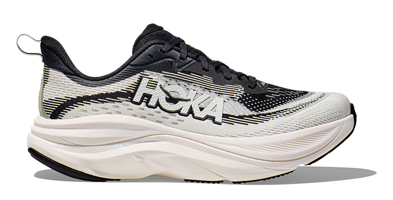 日々の走りを高める、HOKA＜ホカ＞の新作トレーニングモデル「SKYFLOW」が登場、7月1日より発売開始