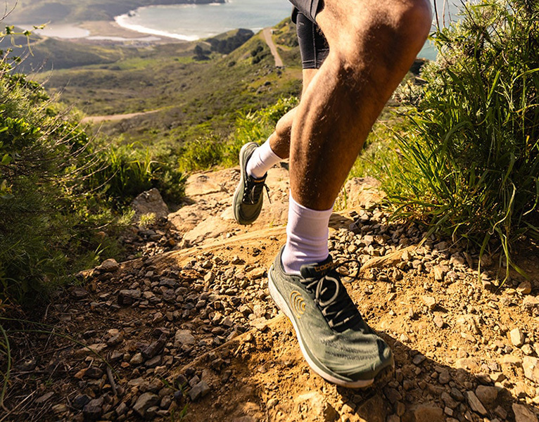 Topo Athletic＜トポアスレティック＞から、テクニカルなコースでより強さを発揮する、クッション性の高いゼロドロップトレイルシューズ「PURSUIT 2」が新登場