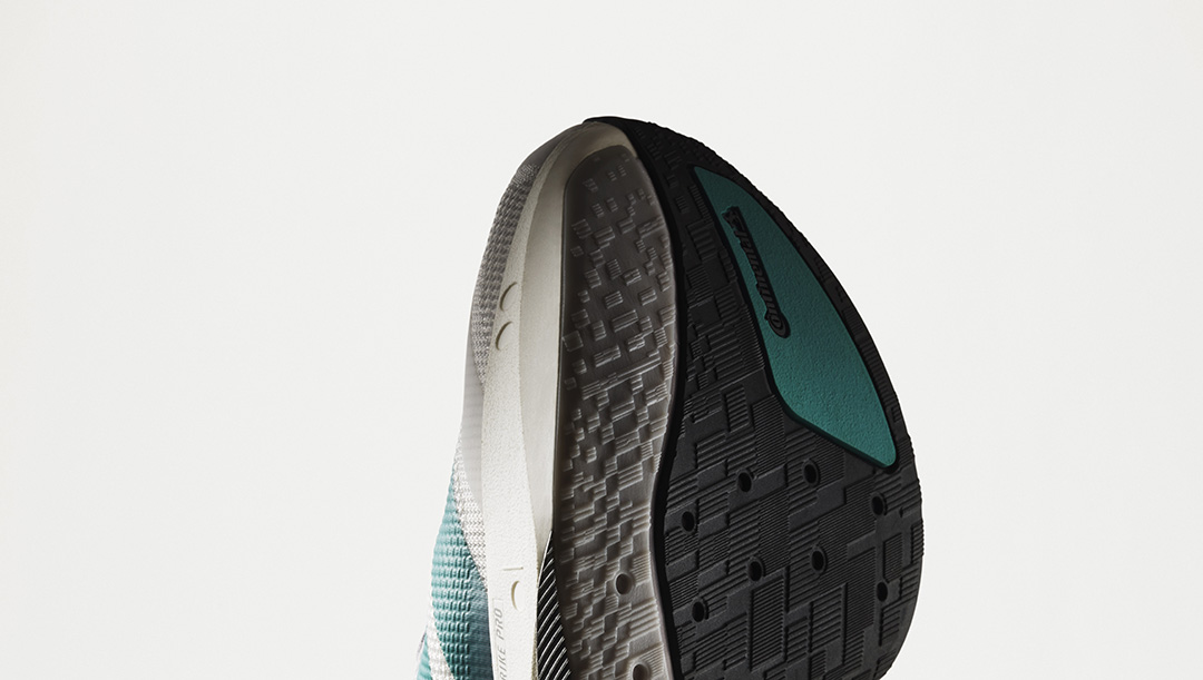 adidas＜アディダス＞より、「ADIZERO BOSTON 13」が6月4日より発売。5月1日には限定カラーモデル「ADIZERO BOSTON 13 EQT」が数量限定で先行発売開始