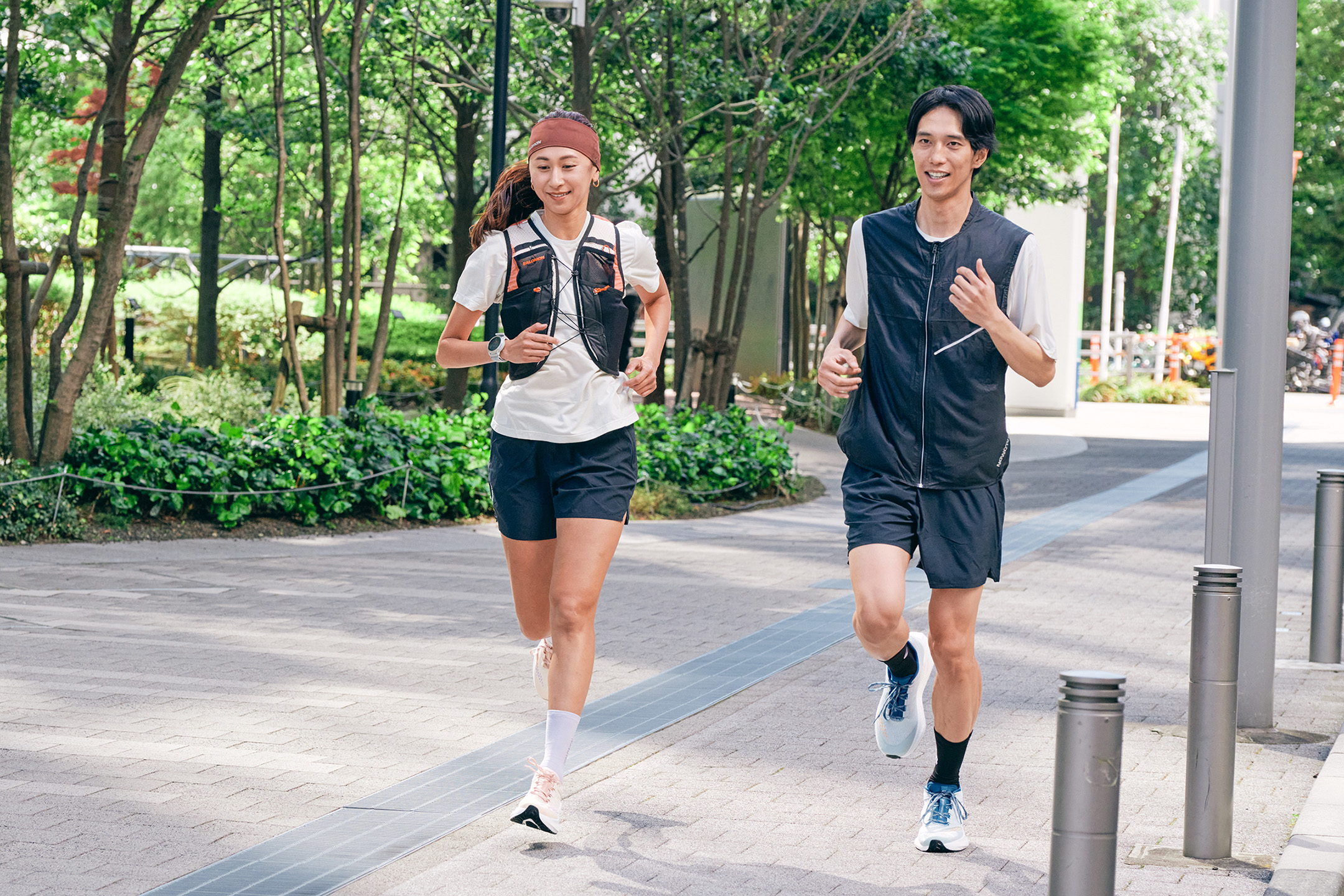 Salomon AERO GLIDE 3 GRVLはロードからトレイルまであらゆるシーンで快適な走り心地！