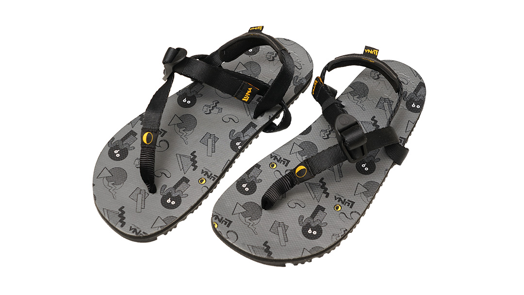 LUNA SANDALS＜ルナサンダル＞とアーティスト神山隆二氏のコラボレーションモデル、「Retro Oso Flaco × "RATFACE" by Ryuji Kamiyama」が限定発売