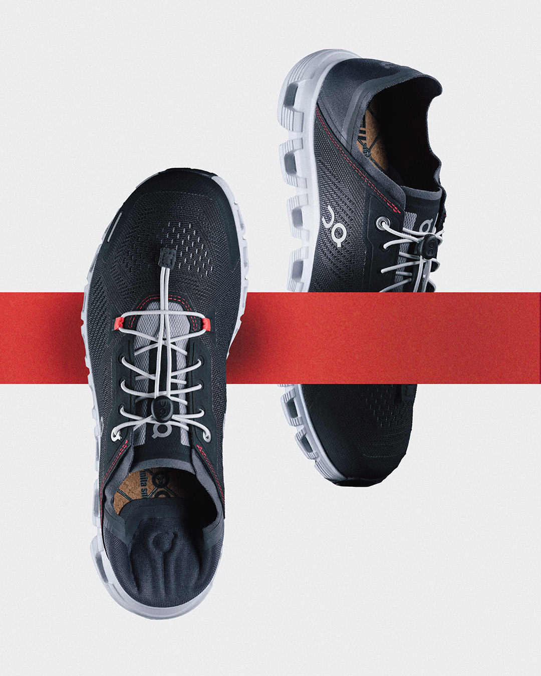 On＜オン＞とmita sneakers＜ミタスニーカーズ＞が初コラボ。限定モデル「Cloud 6 Coast MITA」を発売。旅ランのお供にもぴったりな軽量トラベルシューズ