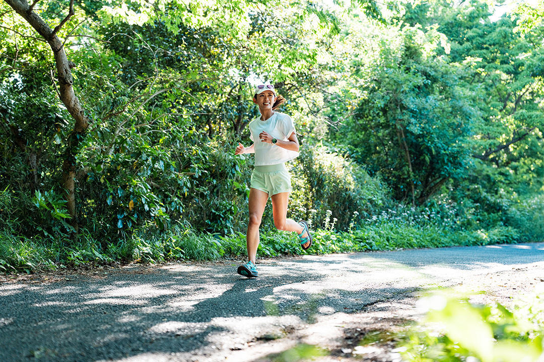 サンダルでRoad to TrailをFUN RUN! Teva<テバ>の「Aventrail R2T」がこの夏のナチュラルランニングの主役になる