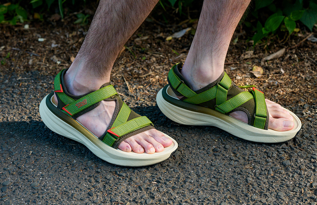 サンダルでRoad to TrailをFUN RUN！ Teva＜テバ＞の「Aventrail R2T」がこの夏のナチュラルランニングの主役になる