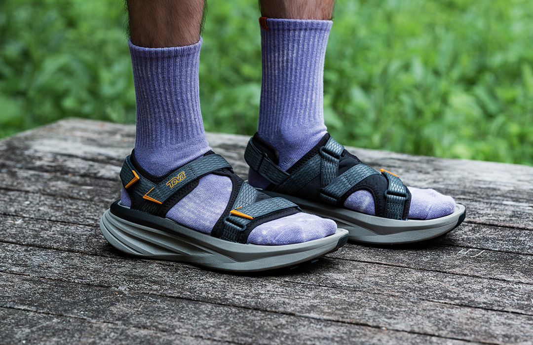 サンダルでRoad to TrailをFUN RUN！ Teva＜テバ＞の「Aventrail R2T」がこの夏のナチュラルランニングの主役になる