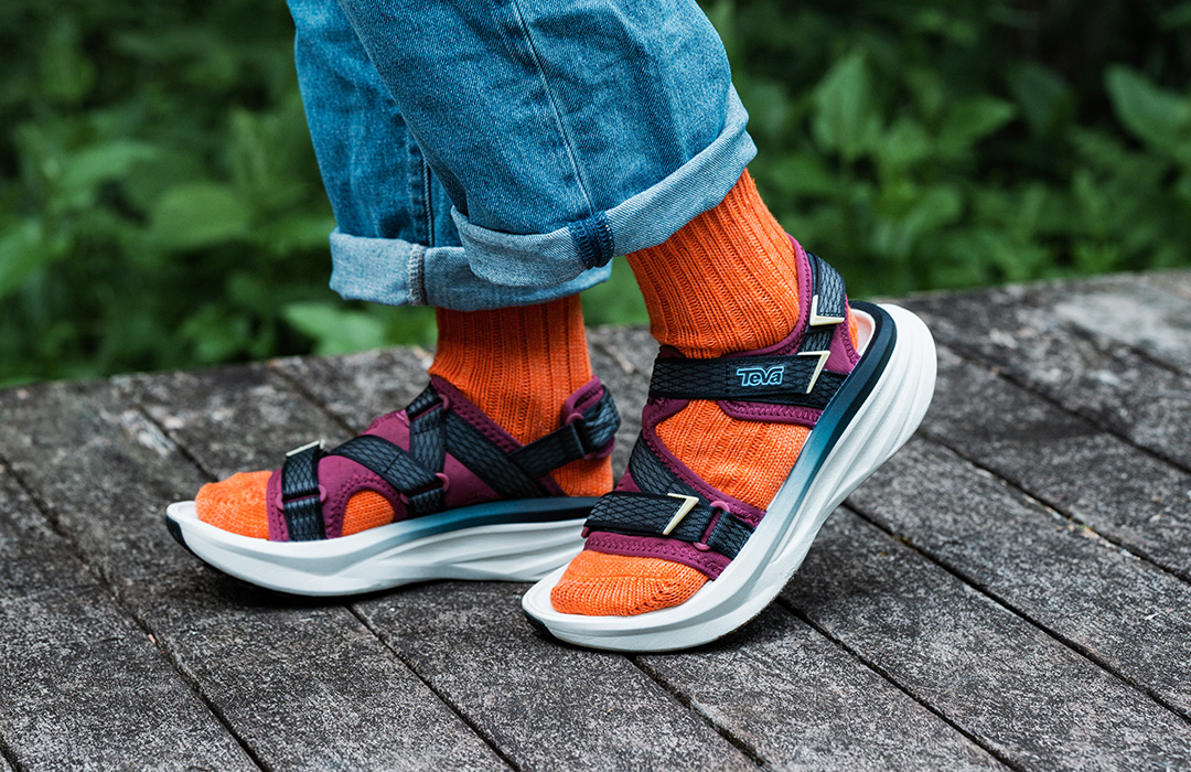 サンダルでRoad to TrailをFUN RUN！ Teva＜テバ＞の「Aventrail R2T」がこの夏のナチュラルランニングの主役になる