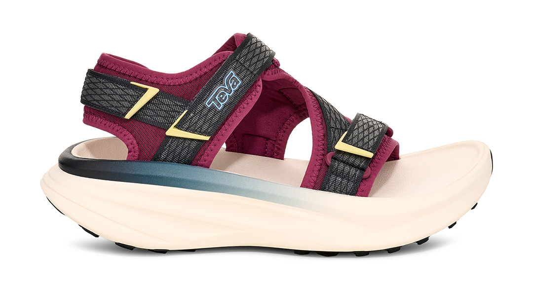 サンダルでRoad to TrailをFUN RUN! Teva<テバ>の「Aventrail R2T」がこの夏のナチュラルランニングの主役になる