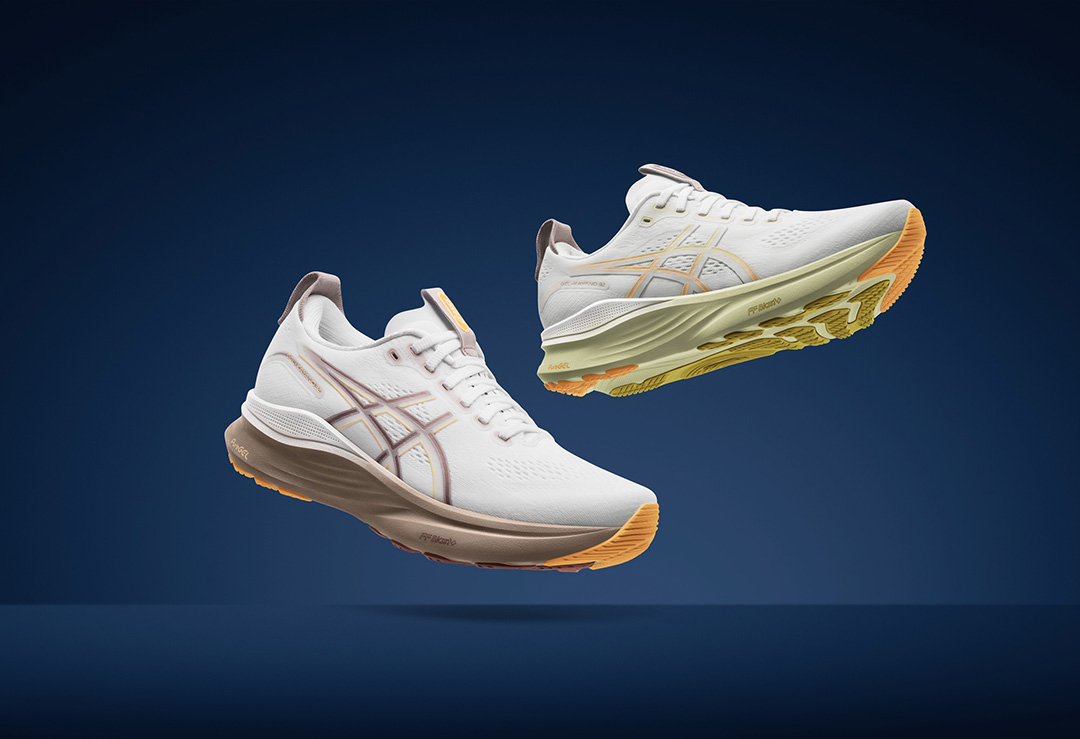 安定性と快適性を追求したASICS＜アシックス＞の「GEL-KAYANO 32」が6月12日より先行発売開始