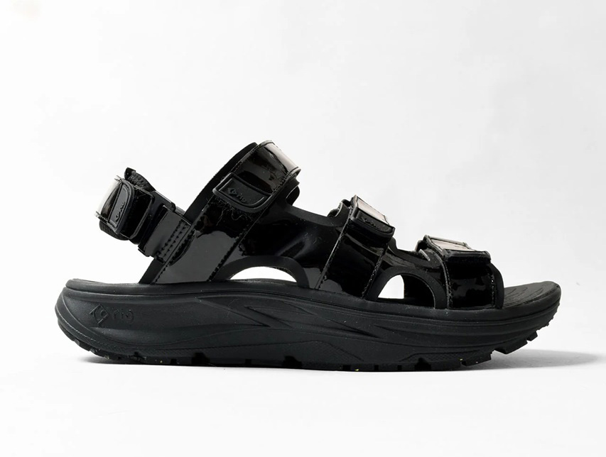 rig FOOTWEAR＜リグフットウエア＞とMOUNTAIN MARTIAL ARTS＜マウンテンマーシャルアーツ＞の初コラボとなるリカバリーサンダルが好評発売中
