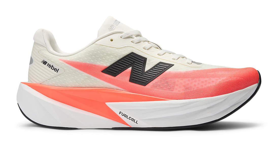 軽量性と反発性が自慢のNew Balance<ニューバランス>のニューモデル、「FuelCell Rebel v5」が7月1日より発売