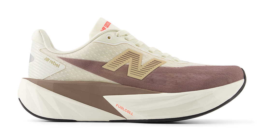 軽量性と反発性が自慢のNew Balance<ニューバランス>のニューモデル、「FuelCell Rebel v5」が7月1日より発売