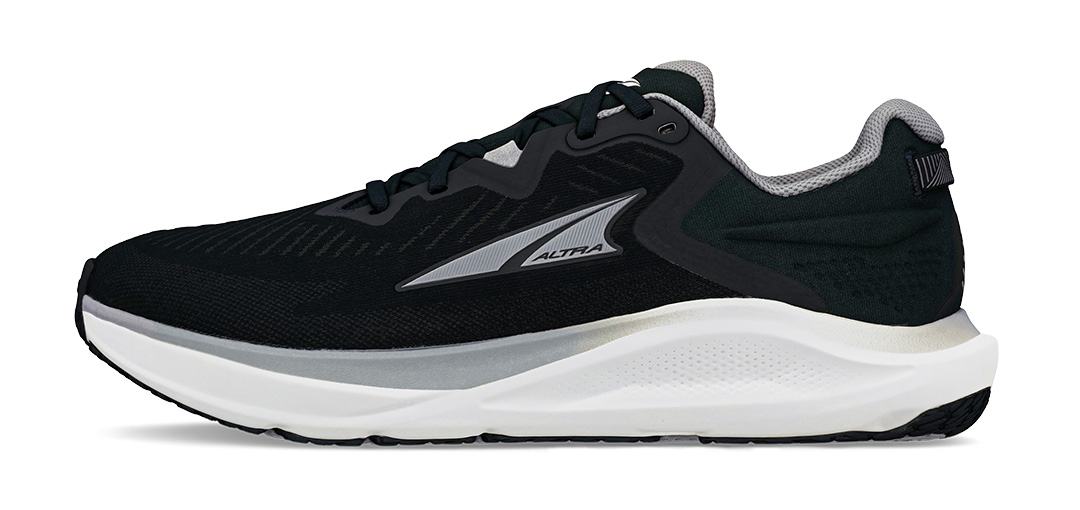 高いクッション性と安定感で人気のALTRA<アルトラ>のロードランニングモデル、「PARADIGM 8」が登場