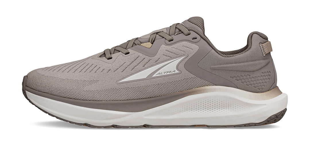 高いクッション性と安定感で人気のALTRA<アルトラ>のロードランニングモデル、「PARADIGM 8」が登場