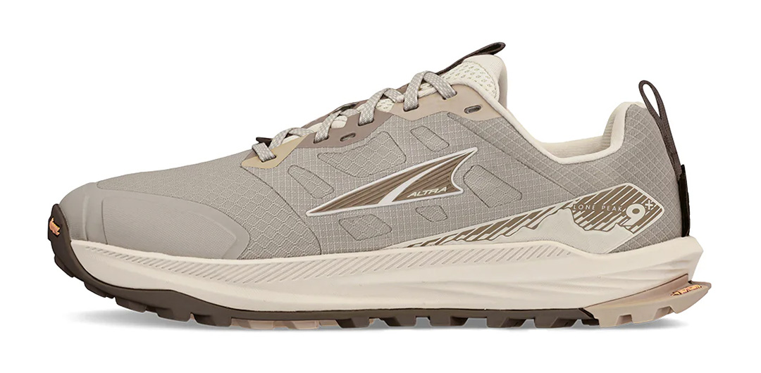 ALTRA<アルトラ>のアイコンモデル「LONE PEAK 9+」にニューカラーが登場
