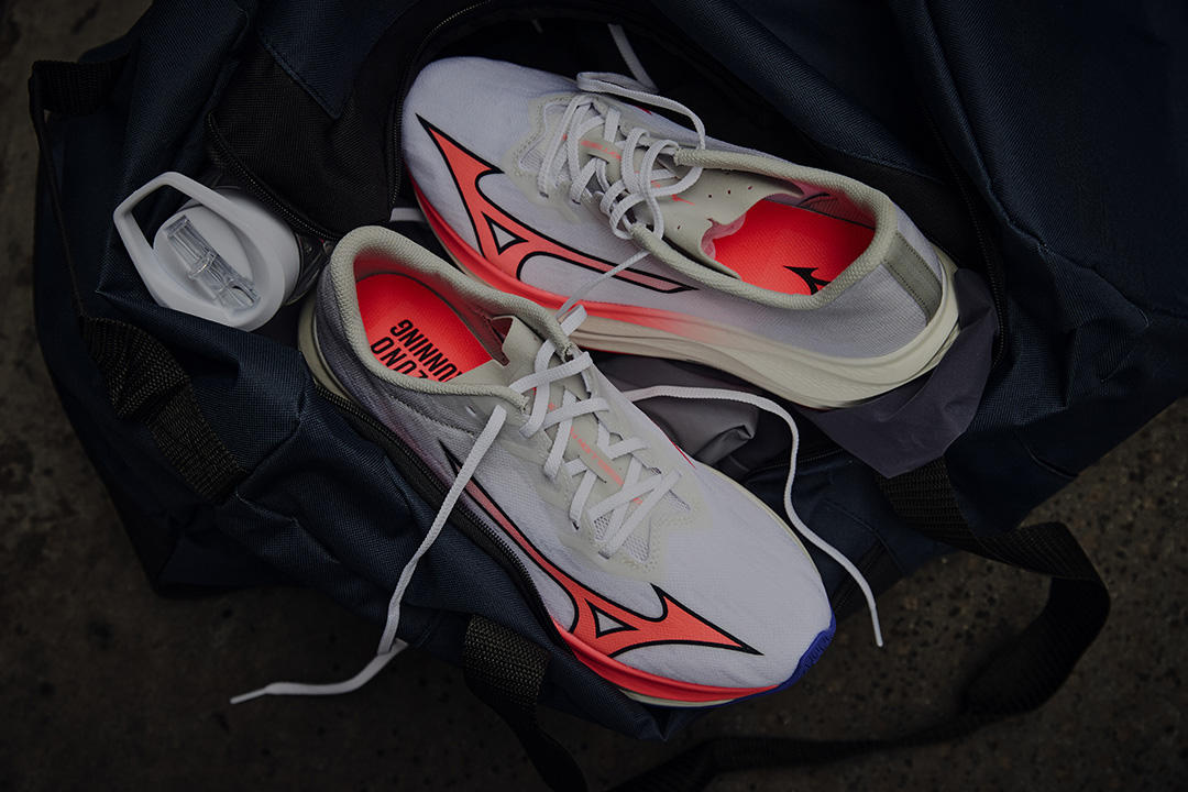 Mizuno＜ミズノ＞の最新レーシングシューズ「WAVE REBELLION FLASH 3」が登場。8月6日より発売開始