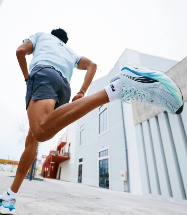 “弾む走りで、世界が広がる”　PUMA＜プーマ＞から「VELOCITY NITRO 4」が新登場