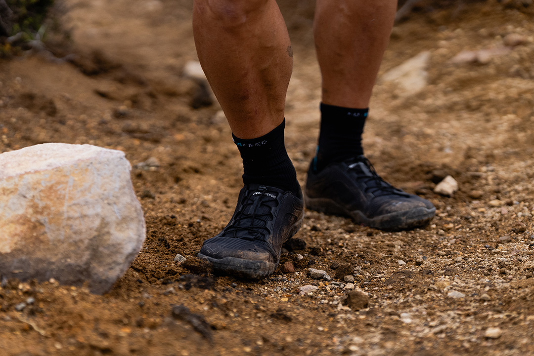 Vivobarefoot＜ビボベアフット＞が上田瑠偉選手をブランドアンバサダーに起用。新たな挑戦の軌跡「Back to Basics」シリーズも公開開始