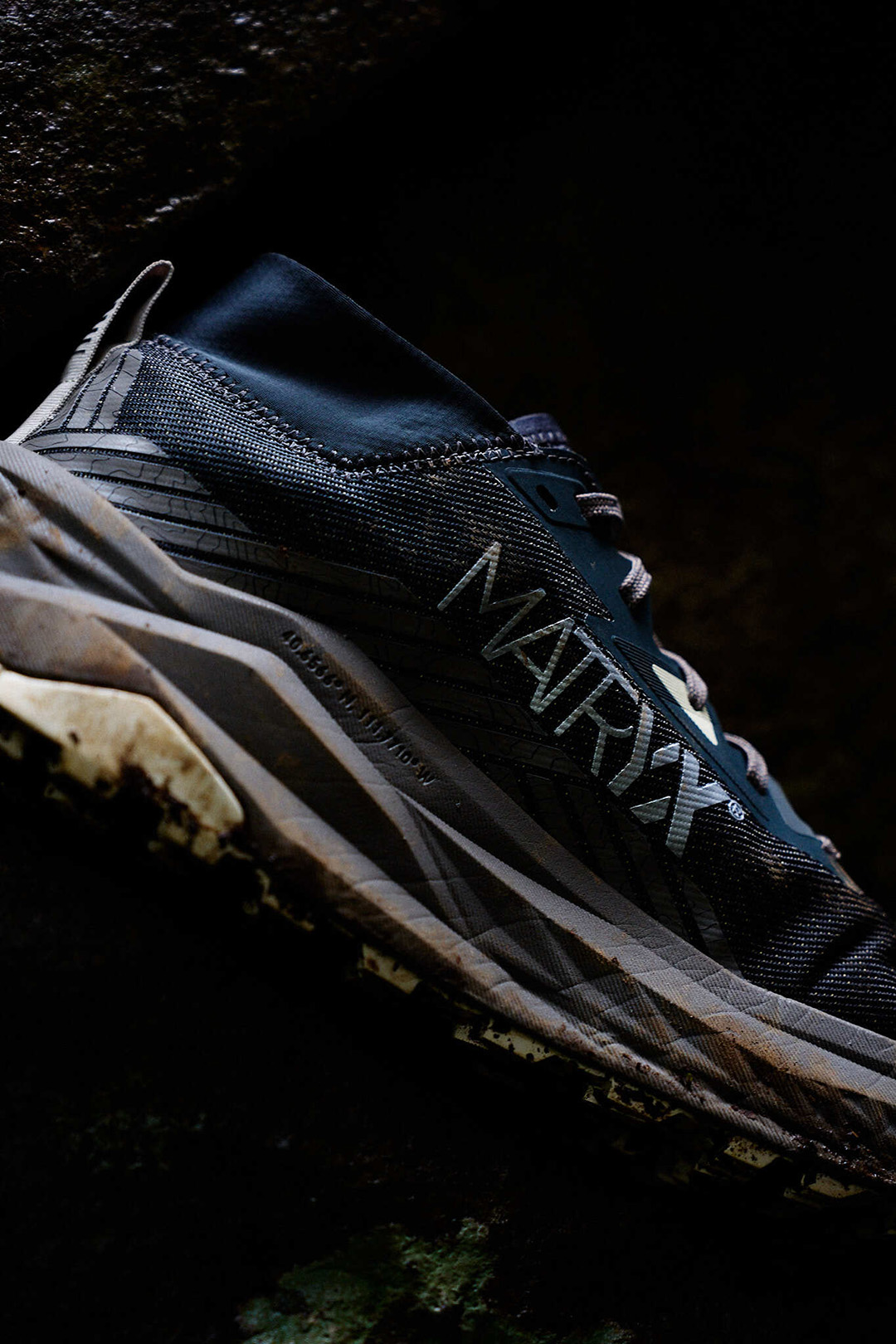 ALTRA＜アルトラ＞の革新性を体現する新作「OLYMPUS 275」が登場。8月8日より発売開始