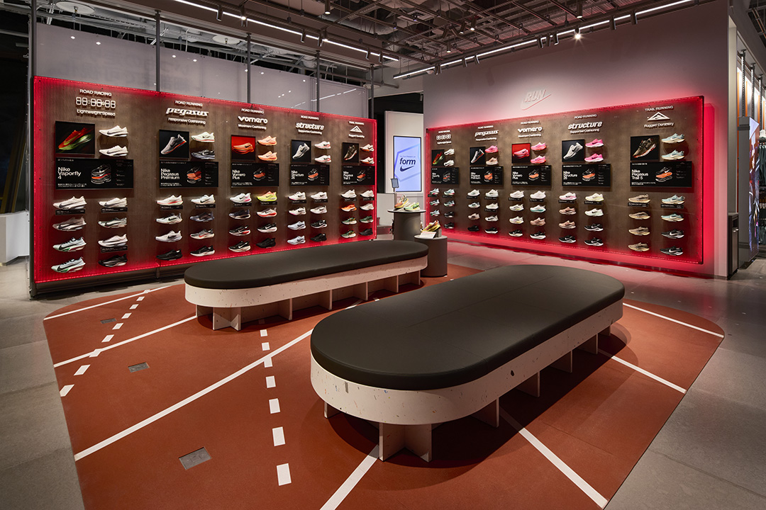 東京・原宿の旗艦店「NIKE HARAJUKU」が9月11日に移転してリニューアルオープン。ランニングの動作分析ツール「NSRL Form」も日本初導入