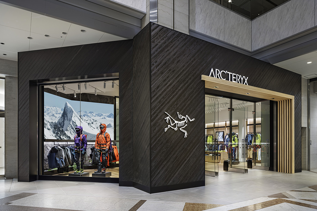 ARC’TERYX＜アークテリクス＞の国内最大・ワンフロア型の旗艦店が池袋に登場。「アークテリクス 池袋東武ブランドストア」がオープン