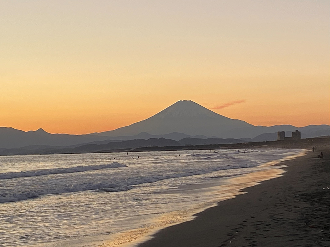 ビーチランのすすめ。砂浜を走る心地よさと効果
