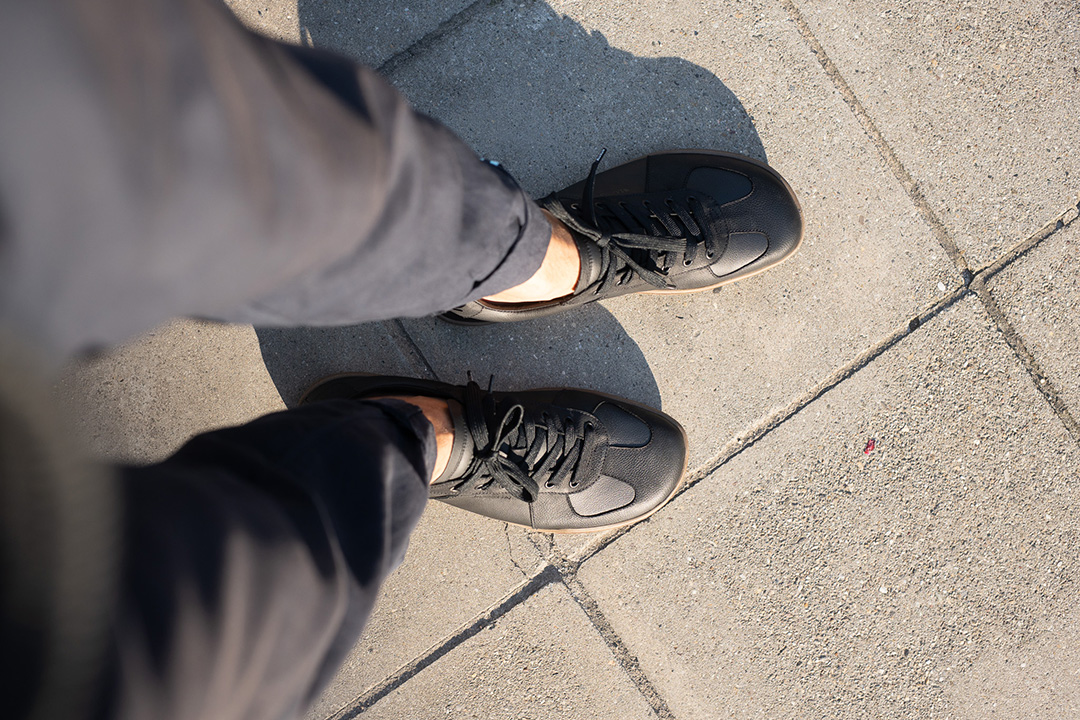 ドイツ発のベアフットシューズBLUSUN<ブルーサン>。デザインに妥協せず、健康的なライフスタイルを実現