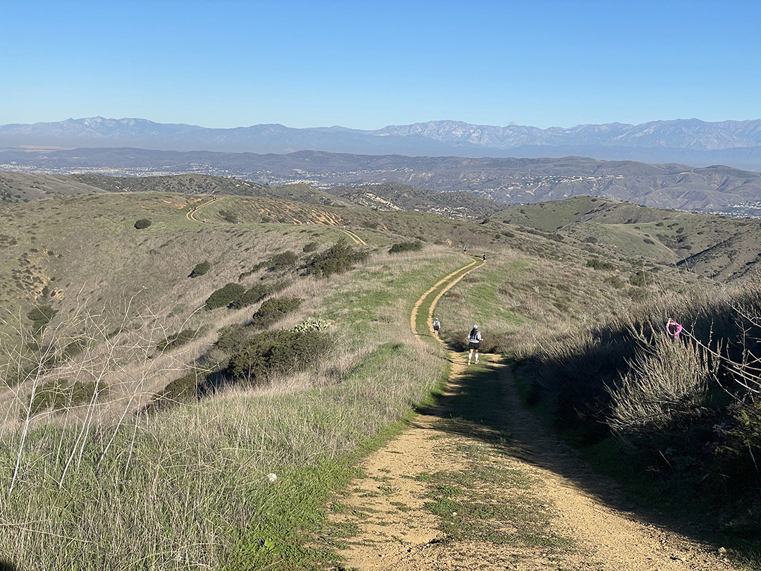 年に数日しか入れない「オレンジ郡のヨセミテ」で行われたトレイルランニングレース