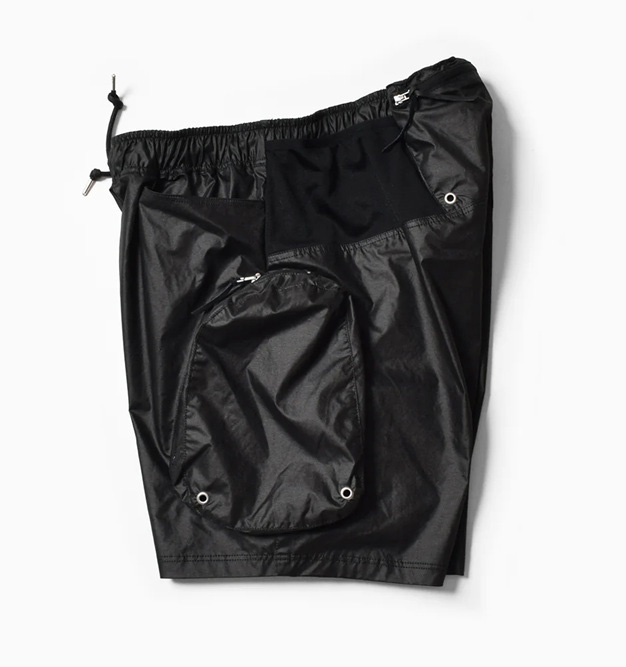 オーセンティックなワックスドコットンの風合いを持つMOUNTAIN MARTIAL ARTS<マウンテンマーシャルアーツ>のランショーツが発売中