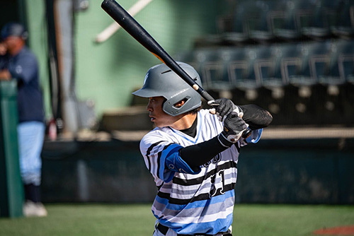 UNDER ARMOUR<アンダーアーマー>の新作をアメリカのアスリートスチューデントが試してみた!