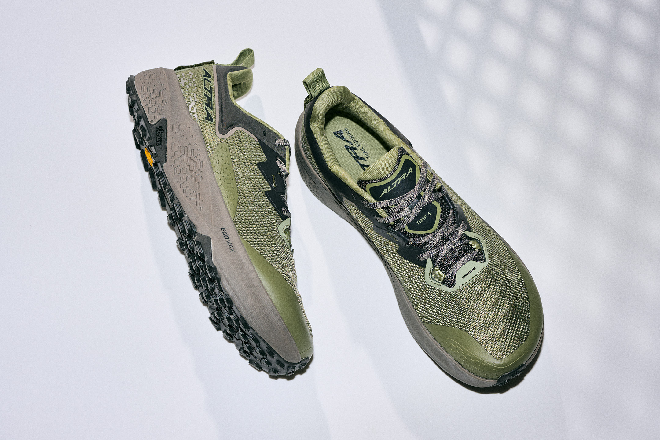 厚底時代だからこそALTRA<アルトラ>でロードもトレイルも自然な走りで駆け抜ける