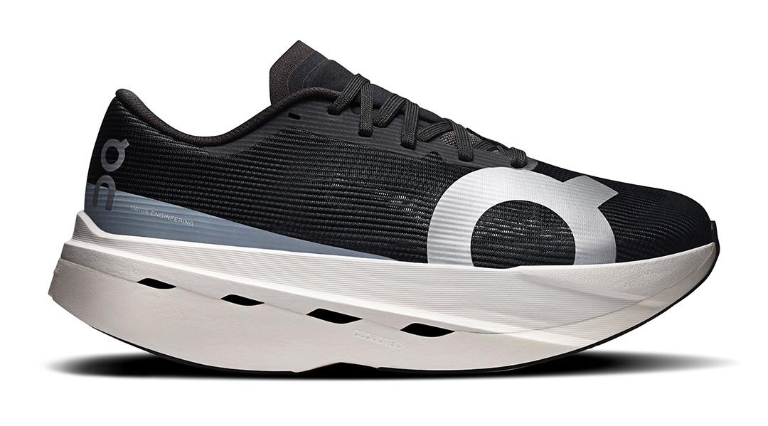 On<オン>から、レースに特化したCloudboomコレクションの新作「Cloudboom Volt」が登場