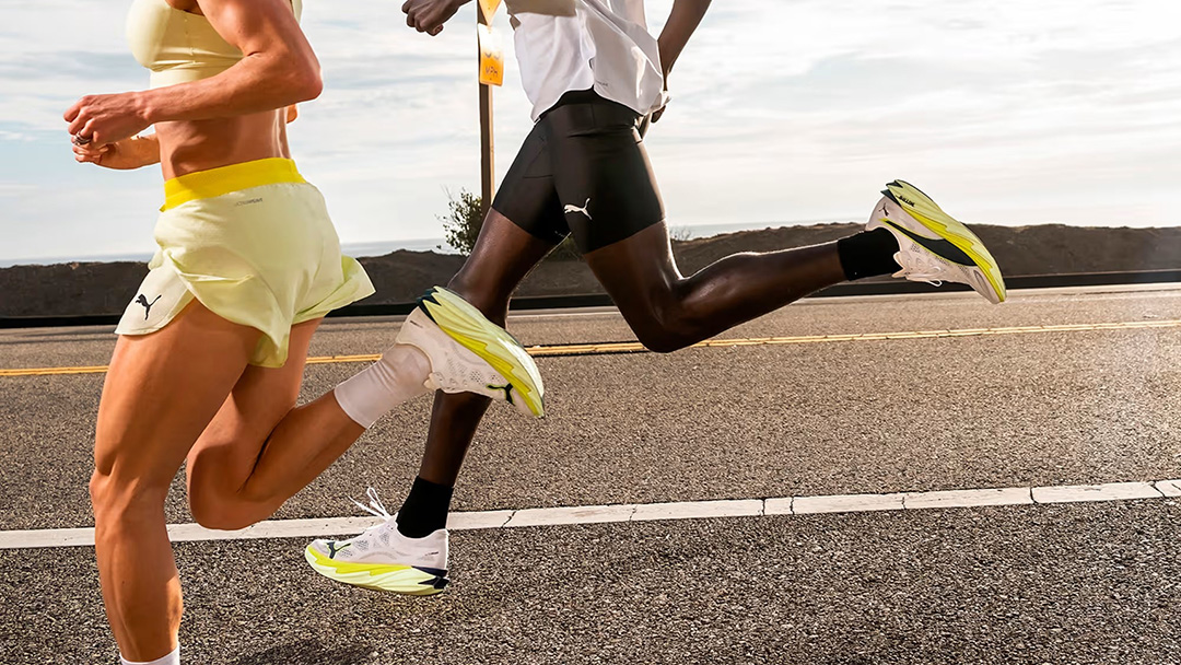 PUMA＜プーマ＞の「DEVIATE NITRO ELITE 4」が2月12日より発売。新次元のスピードと効率性を追求したランニングシューズ