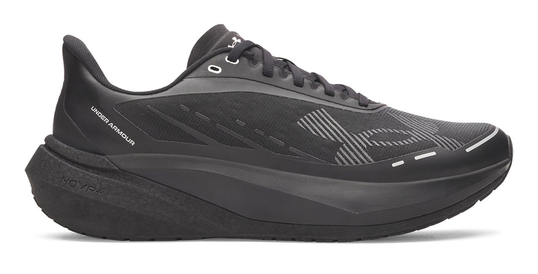 UNDER ARMOUR＜アンダーアーマー＞の「UA ベロシティ」シリーズから「UAベロシティ ディスタンス」が登場。驚くほど柔らかく、弾む一足