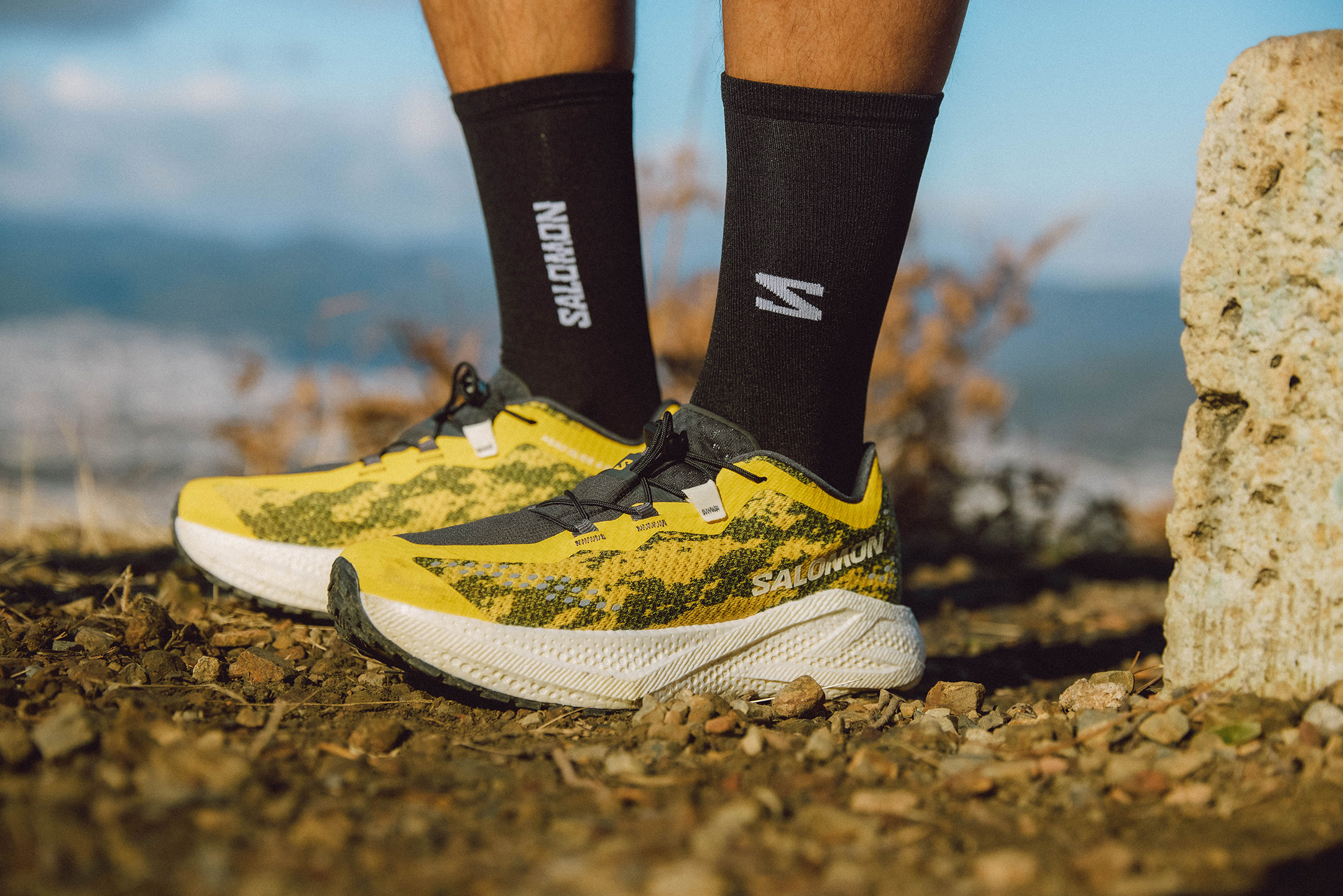 京都旅ランで活躍したサロモン「エアロ グライド 4 グラベル」の履き心地を実走レビュー！