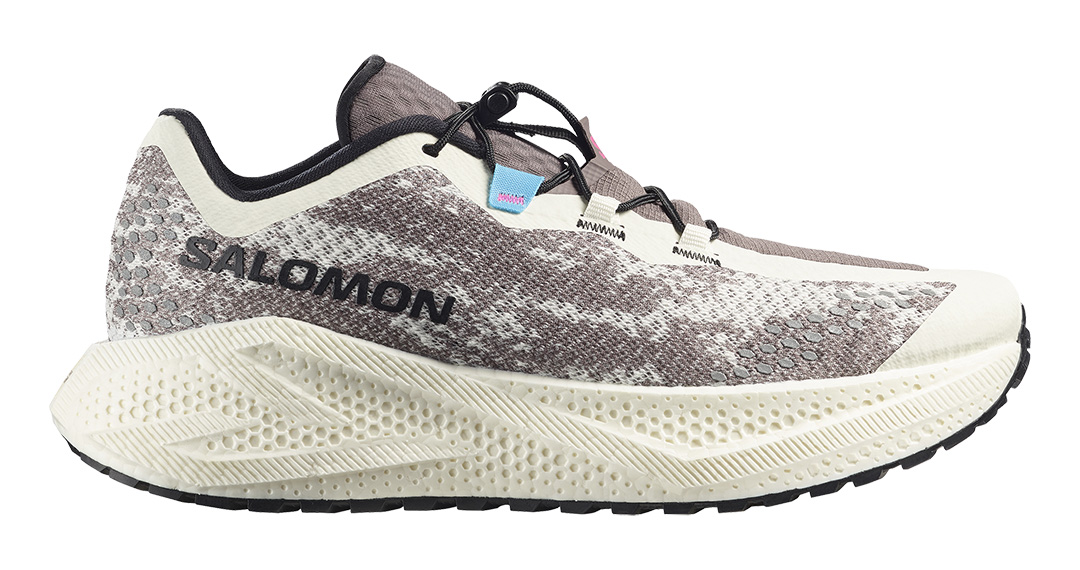 京都旅ランで活躍したサロモン「エアロ グライド 4 グラベル」の履き心地を実走レビュー！