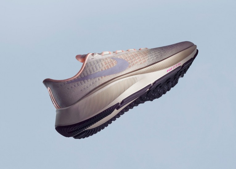 さらに進化して登場 Nike ナイキ エア ズーム ペガサス 37 が4月28日より発売 Runners Pulse
