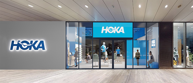 HOKAが新たな直営店を横浜・みなとみらいにオープン